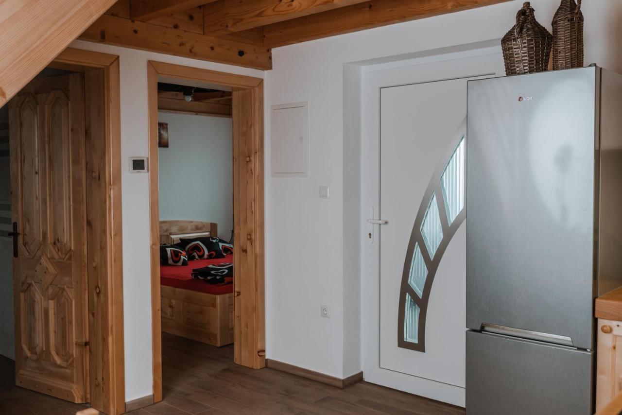Apartmaji Gracner Dramlje Εξωτερικό φωτογραφία