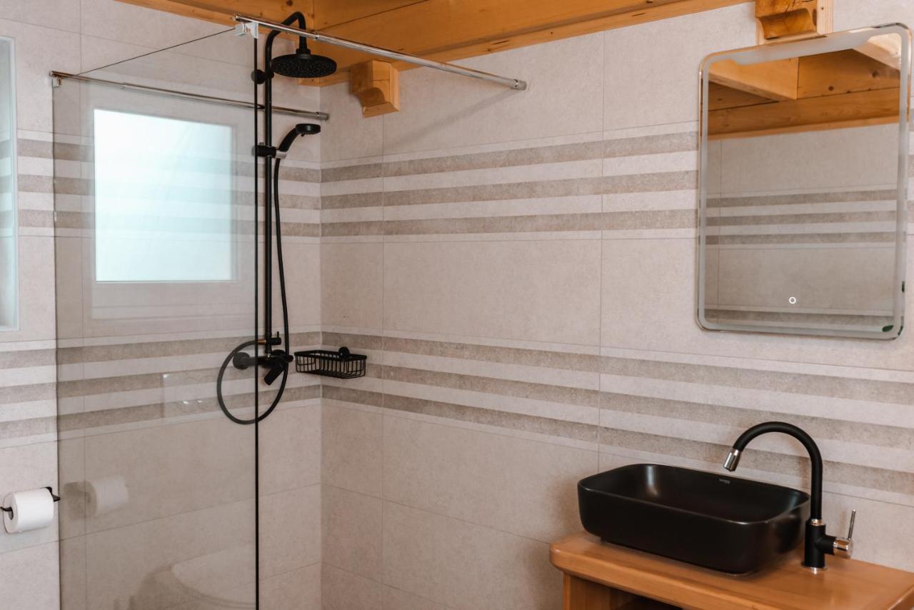 Apartmaji Gracner Dramlje Εξωτερικό φωτογραφία