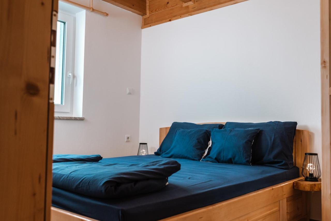 Apartmaji Gracner Dramlje Εξωτερικό φωτογραφία